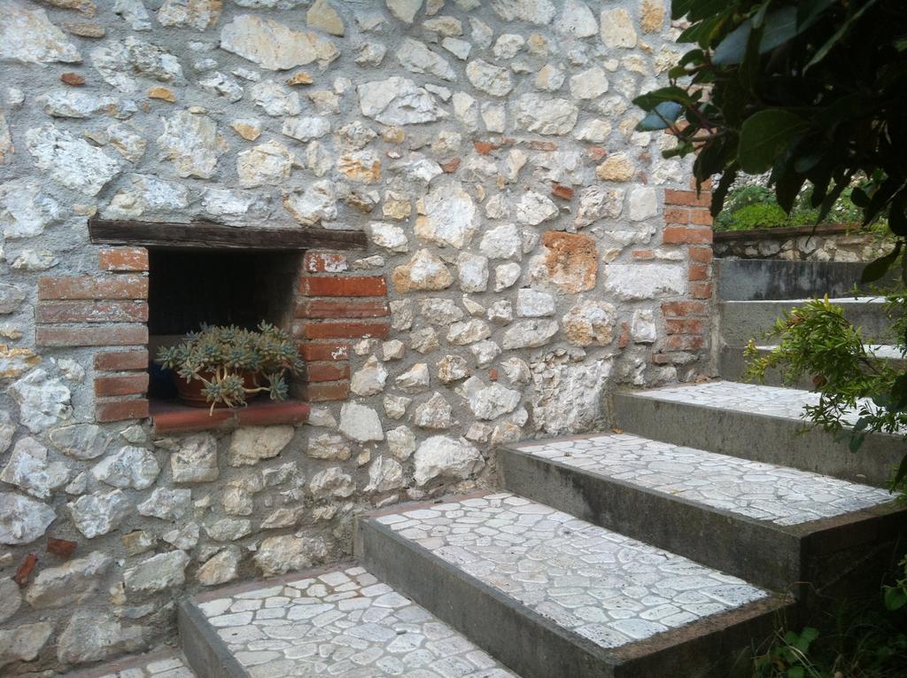 B&B La Casa Del Sole Borgaria Eksteriør billede