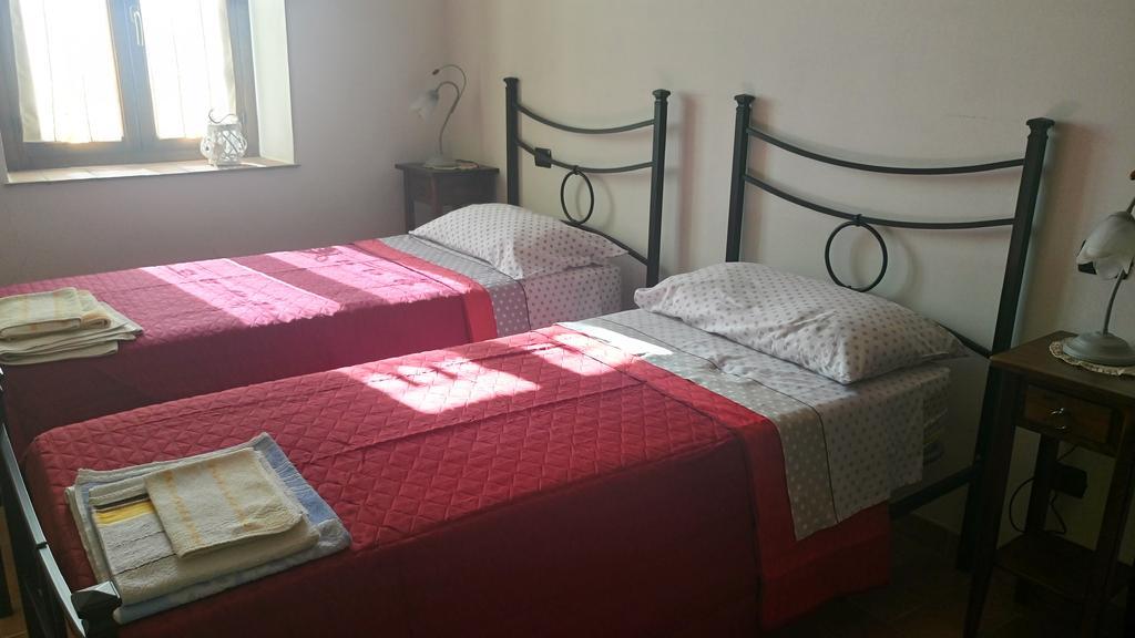 B&B La Casa Del Sole Borgaria Eksteriør billede